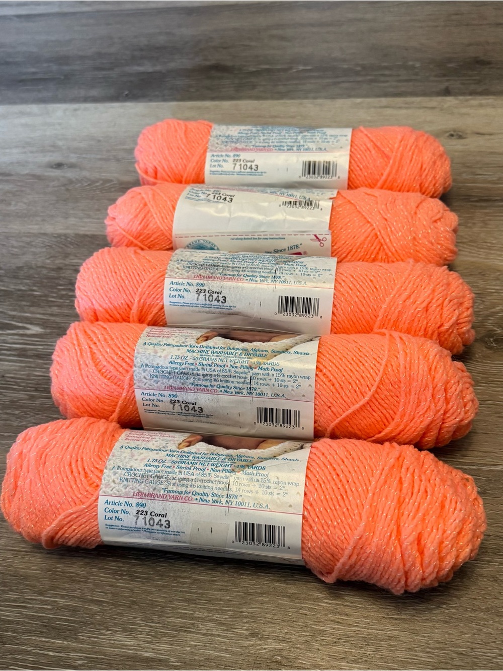 Vintage Lion Brand Jamie Pompadour Baby Yarn Lot of 5 Skeins Coral - Picture 7 of 8